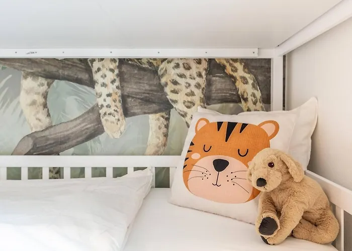 Family 3 Bedroom 아파트 *