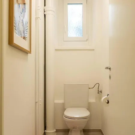 Family 3 Bedroom Апартаменти *