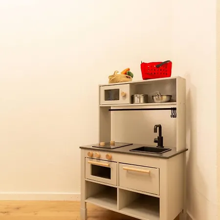 Апартаменти Family 3 Bedroom Цюрих